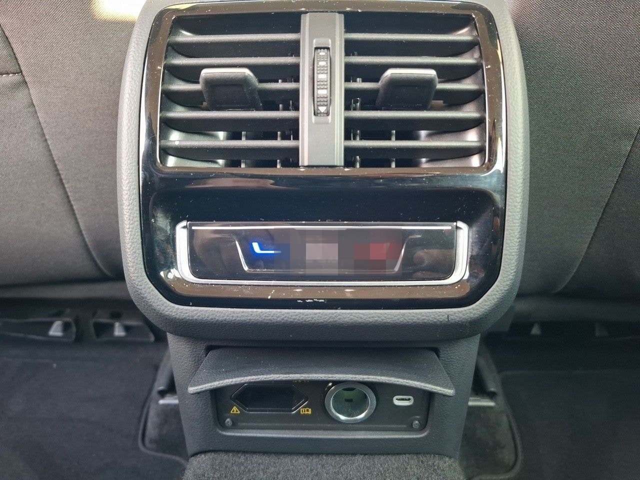 Volkswagen Passat Variant 2.0TDI DSG Business *NAVI*APP*CAM foto 16