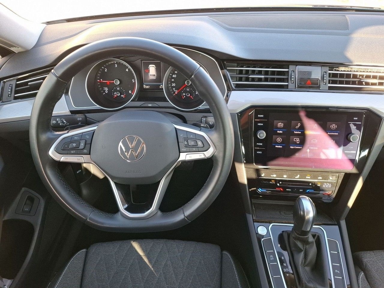 Volkswagen Passat Variant 2.0TDI DSG Business *NAVI*APP*CAM foto 18