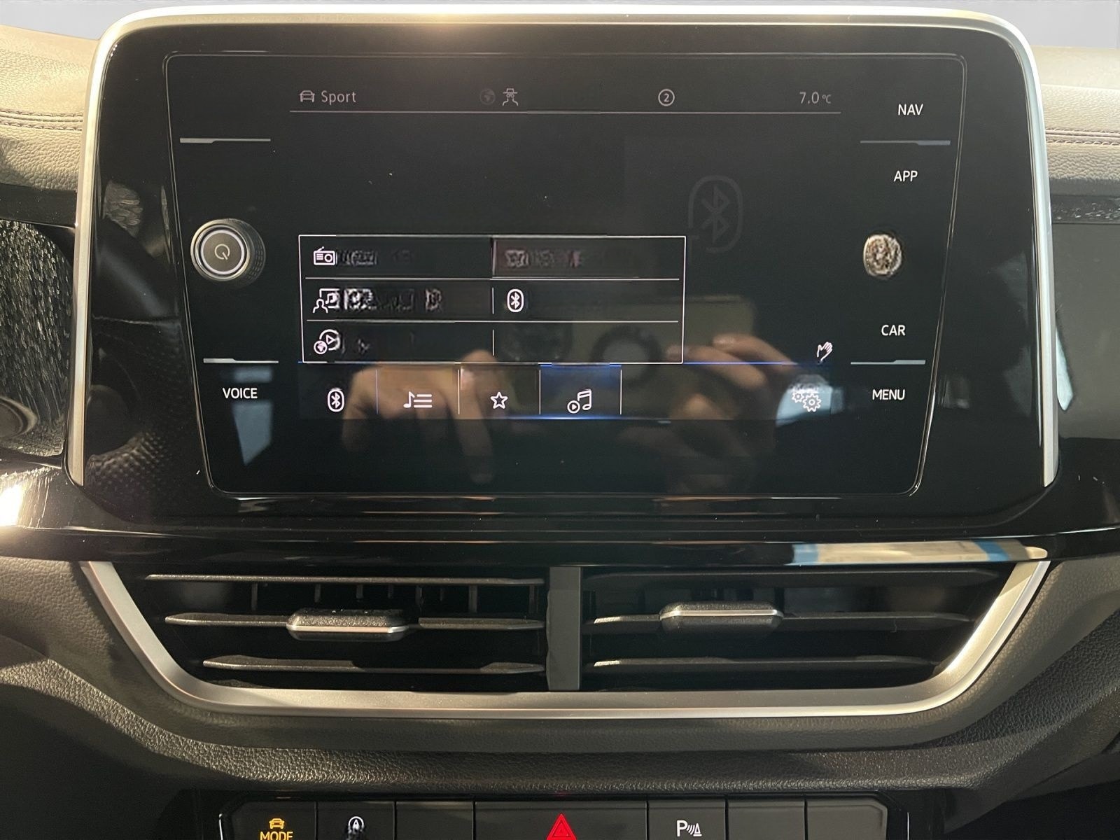 Volkswagen T-Roc 1.0 TSI R-LINE PARKLENK KAMERA NAVI LED+ foto 14