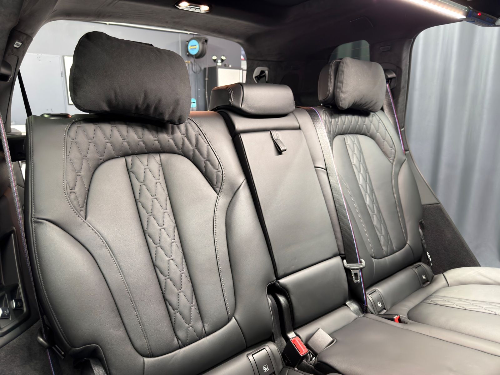 BMW X7 xDrive 40d M SPORT PRO|LUFT|PANO|7-SITZER|AHK foto 12