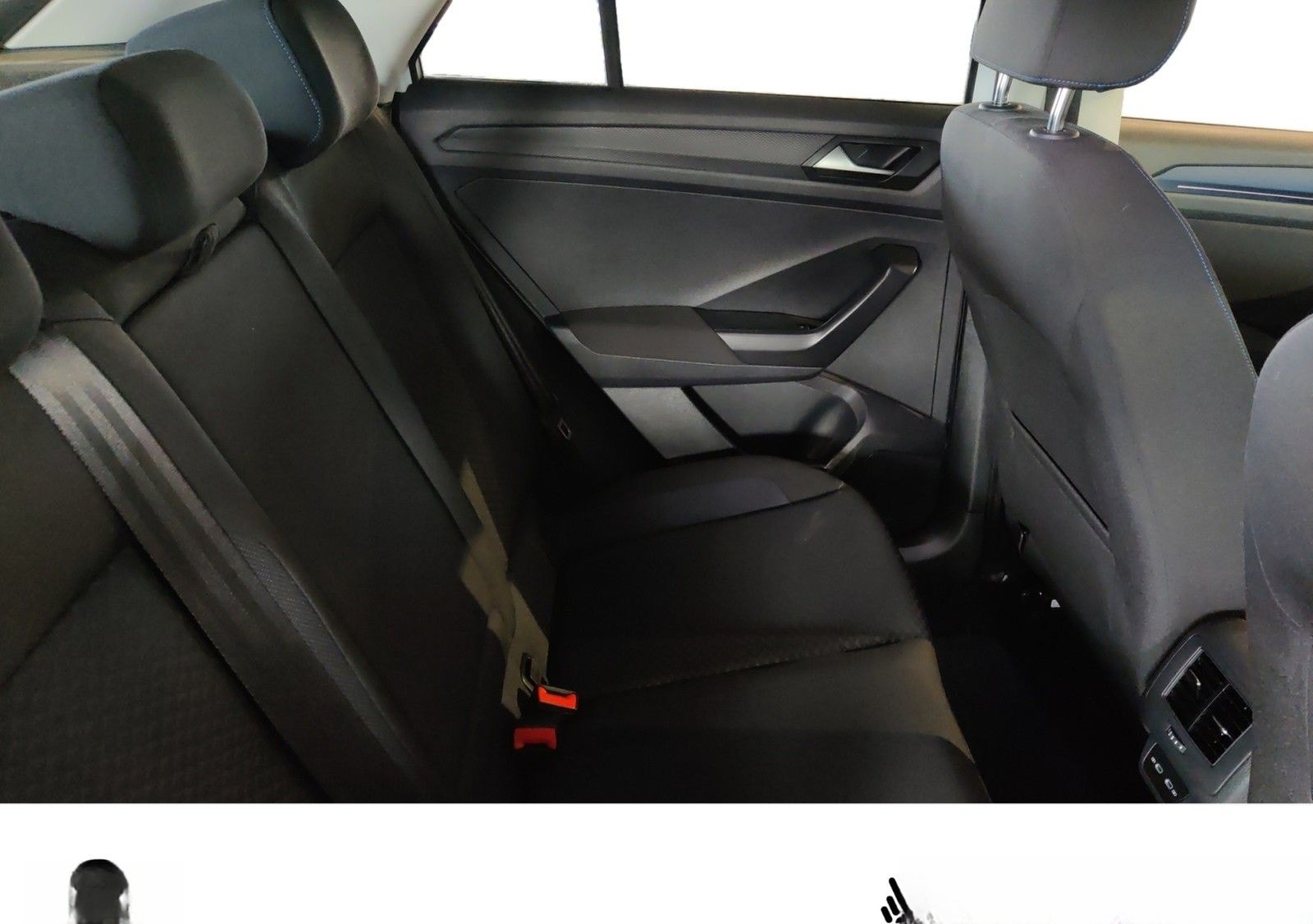 Volkswagen T-Roc 1.5 TSI United DAB+KLIMA+NAVI+PDC+SHZ foto 15