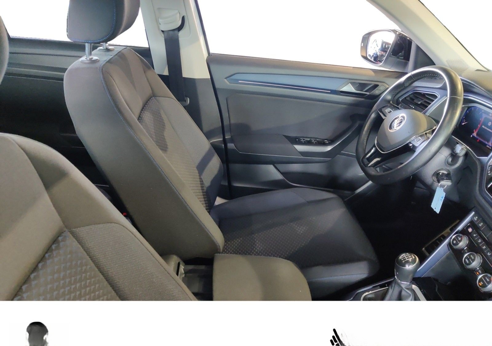 Volkswagen T-Roc 1.5 TSI United DAB+KLIMA+NAVI+PDC+SHZ foto 8