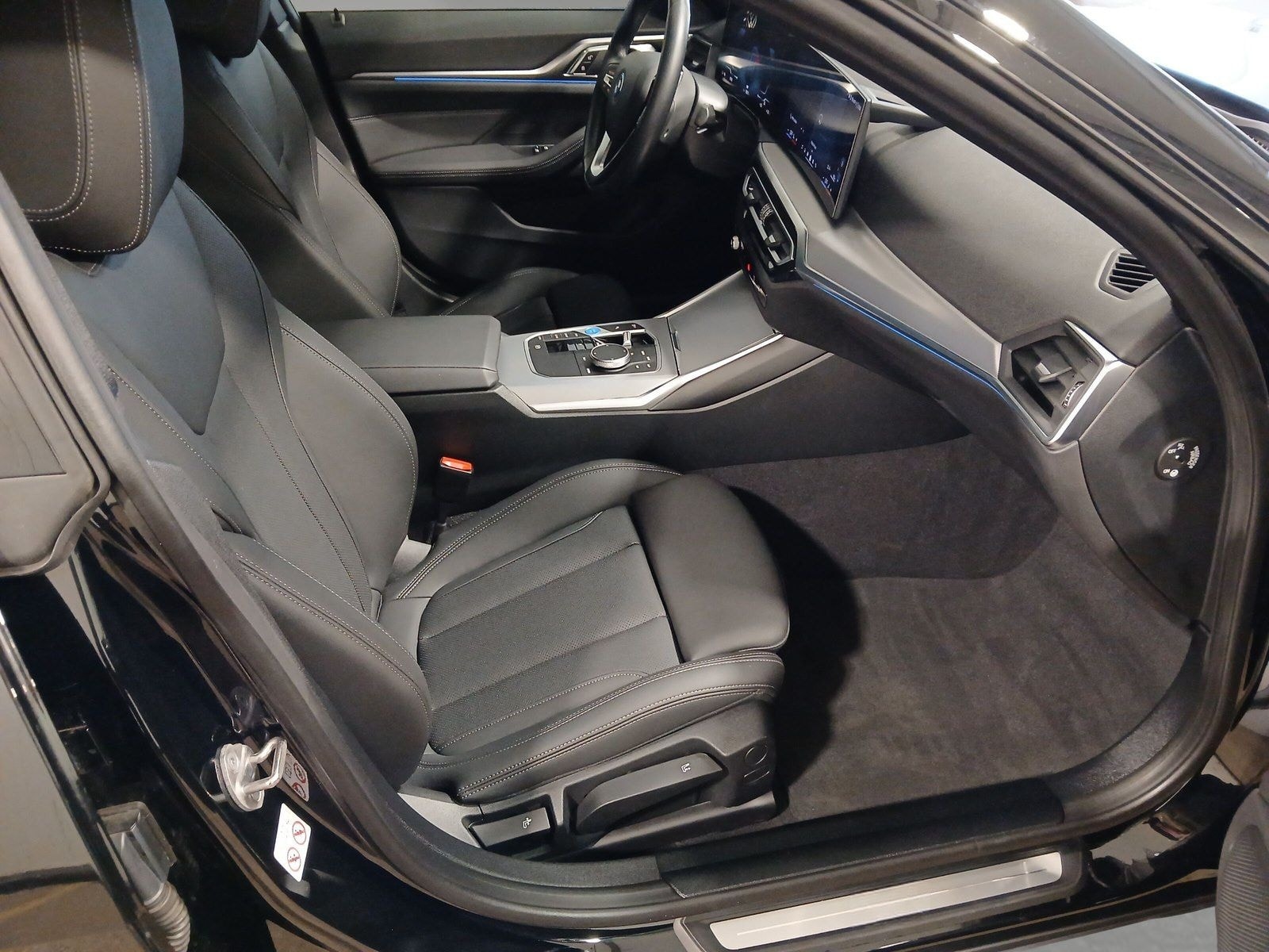 BMW i4 eDrive35 Gran Coupé Navi Kamera Sitzheizung foto 8