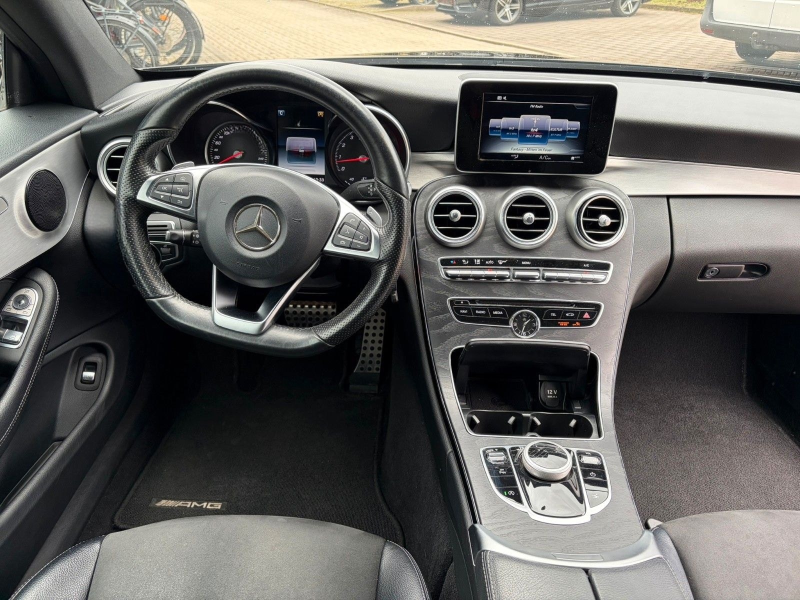 Mercedes-Benz C 180 Coupe AMG+TOTW.+SPIEGEL PAKET+PANO. DACH foto 17