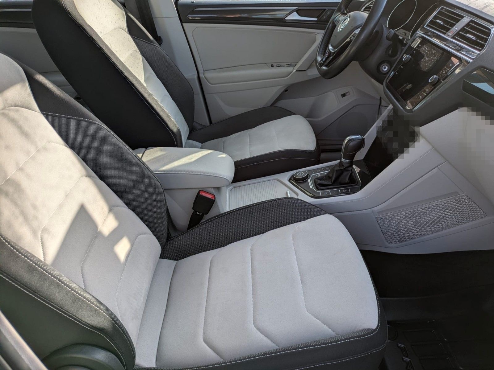 Volkswagen Tiguan Highline 4Motion AHK ACC DAB NAV 360° foto 12