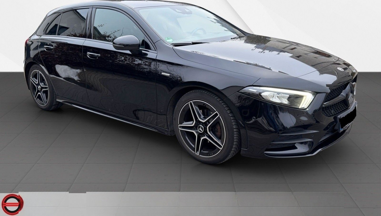 Mercedes-Benz A 180 AMG "Navi,LED,Spur" foto 2