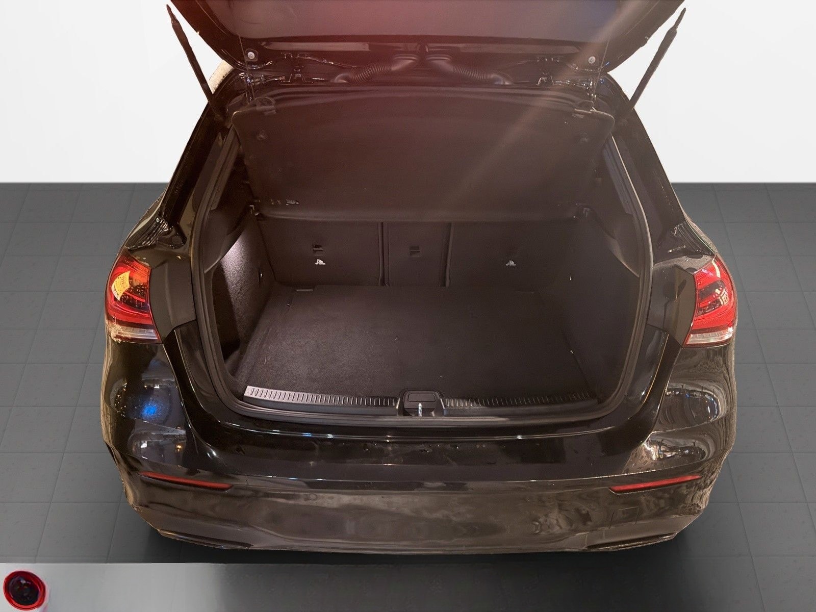 Mercedes-Benz A 180 AMG "Navi,LED,Spur" foto 13