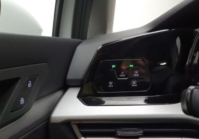 Volkswagen Golf Variant 1.0 TSI Life Klima SHZ Lenkradhzg foto 20