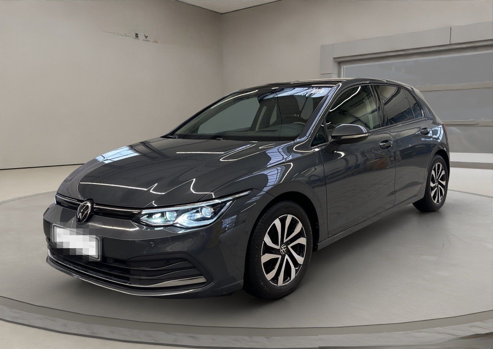 Volkswagen Golf VIII 2.0 TDI Active IQLight ACC AHK AUT HUD foto 2