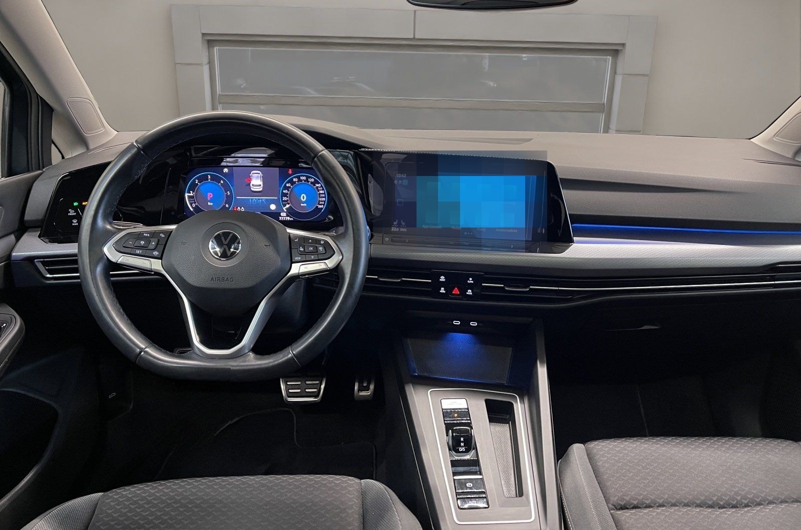Volkswagen Golf VIII 2.0 TDI Active IQLight ACC AHK AUT HUD foto 16