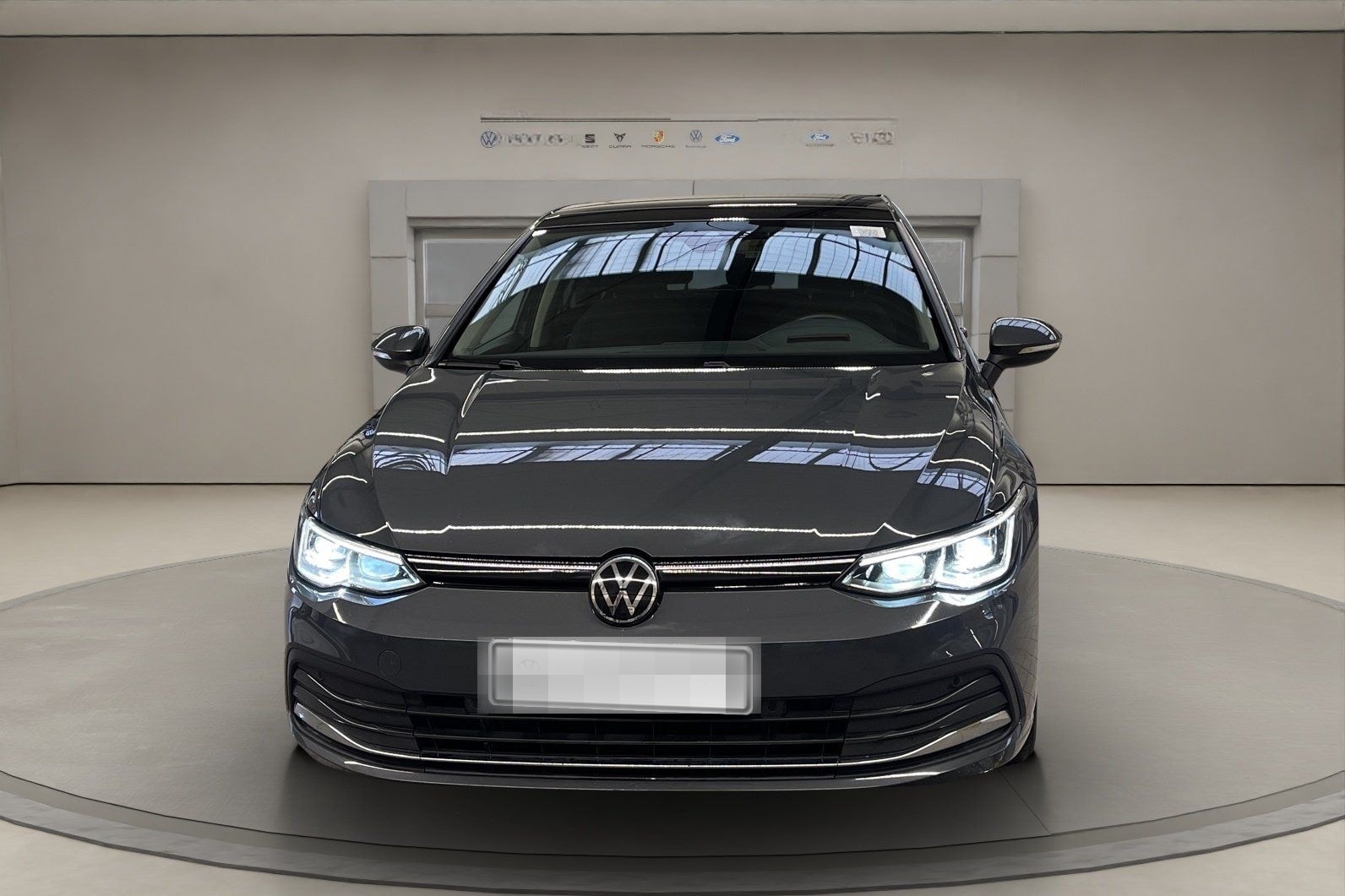 Volkswagen Golf VIII 2.0 TDI Active IQLight ACC AHK AUT HUD foto 3