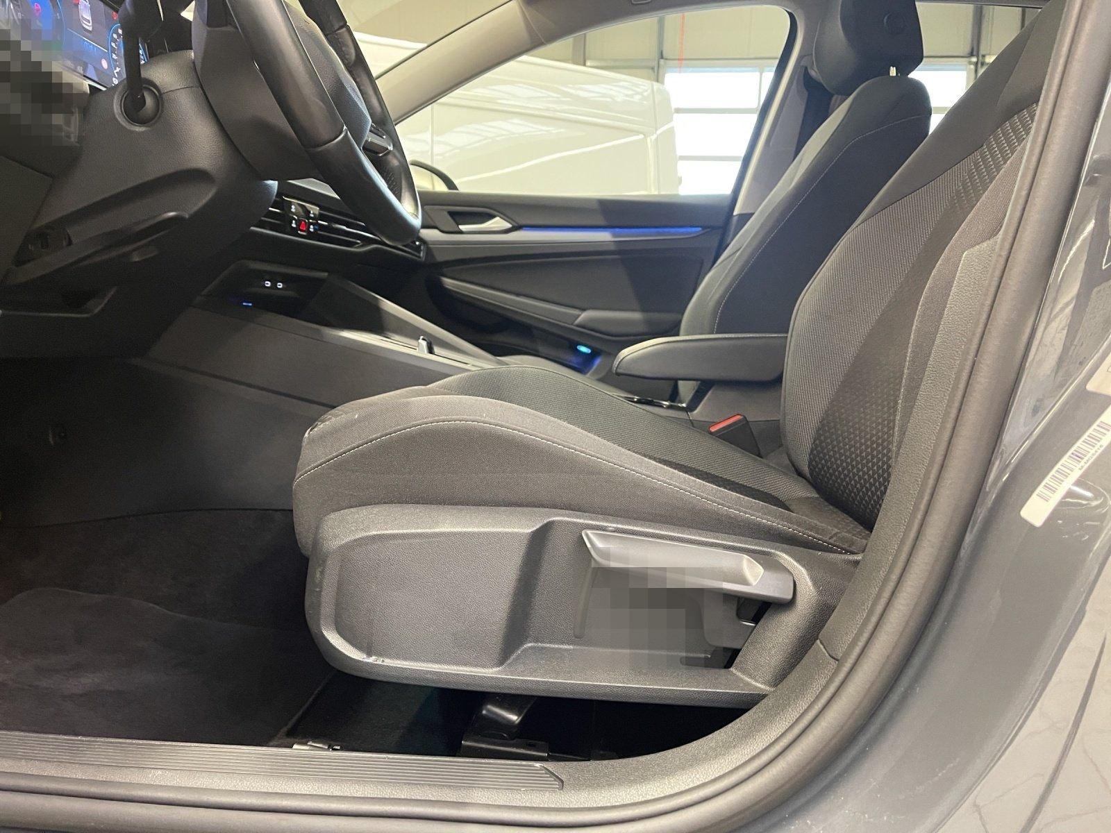 Volkswagen Golf VIII 2.0 TDI Active IQLight ACC AHK AUT HUD foto 10