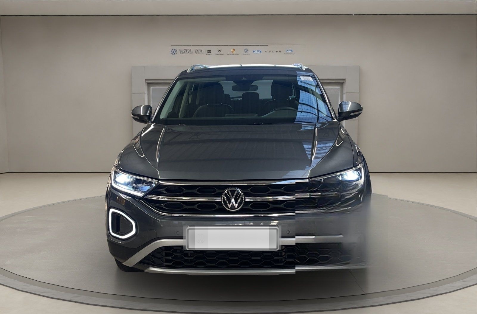 Volkswagen T-Roc 1.0 TSI Style ACC Virtual el.Heck DynLicht foto 3