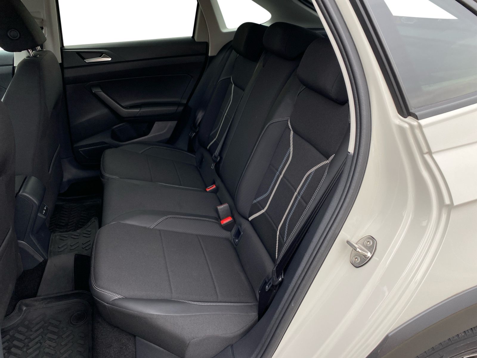 Volkswagen Taigo 1.0TSI DSG Style Matrix Navi APP Sitzh PDC foto 11