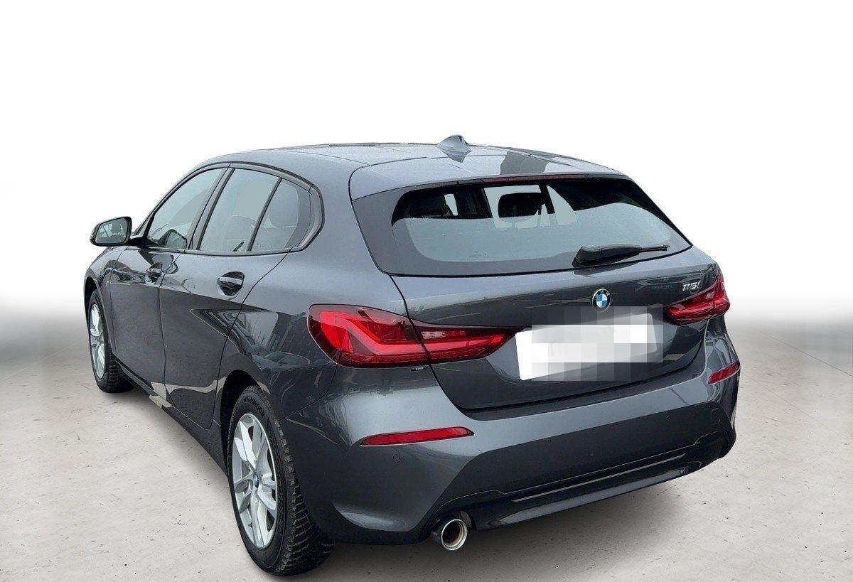 BMW 118i Sport Line AHK+PANO+VIRT+ACC+LED+PDC foto 3