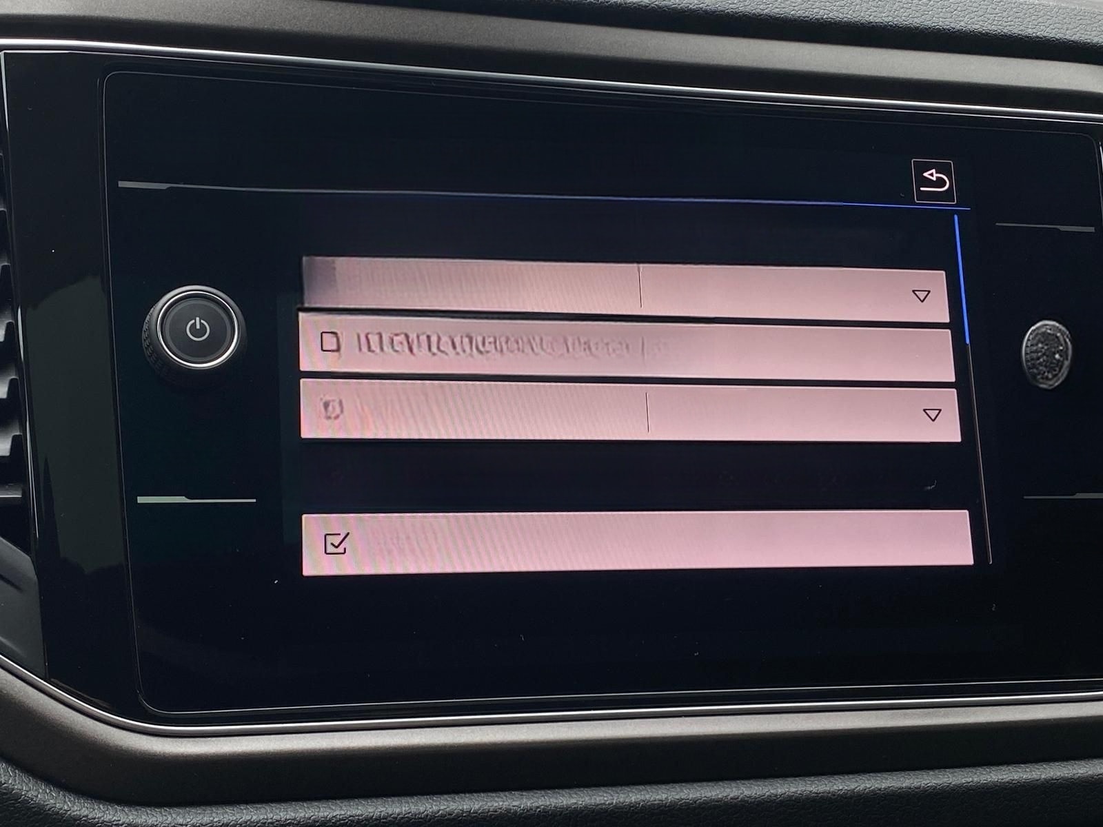 Volkswagen T-Roc 1.5 TSI ACT DSG Style LED Navi Pano ACC foto 24