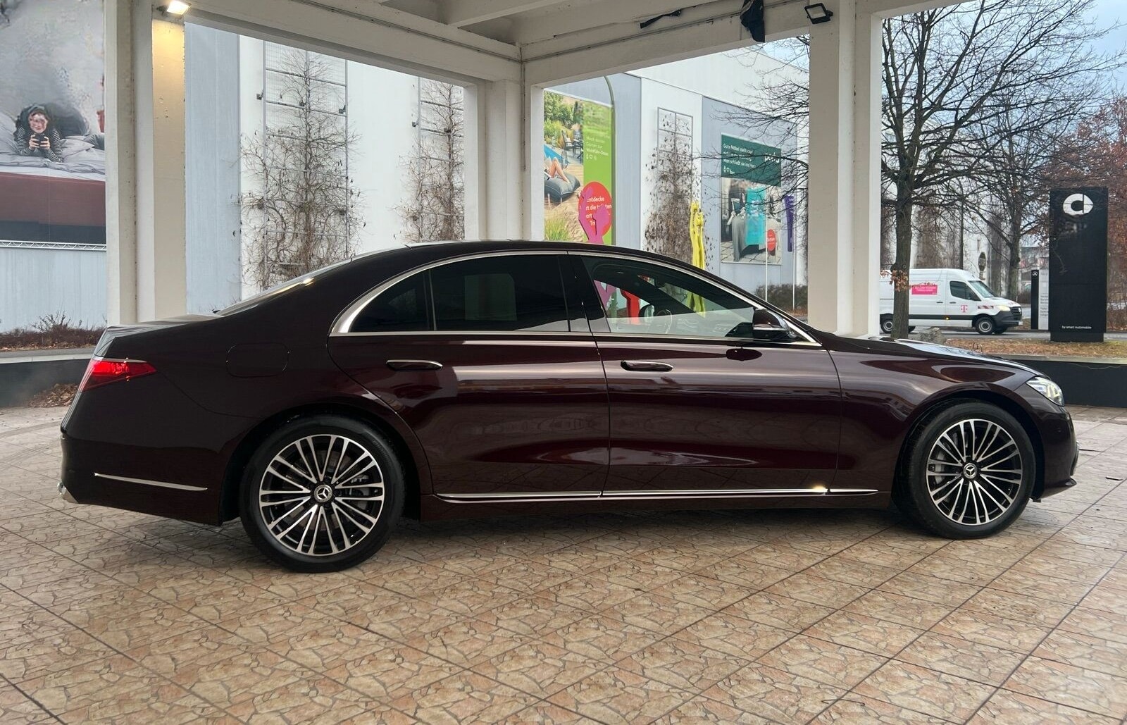 Mercedes-Benz S 580 4M Pano.-Dach/Distronic/AHK/Kamera/Digital foto 4