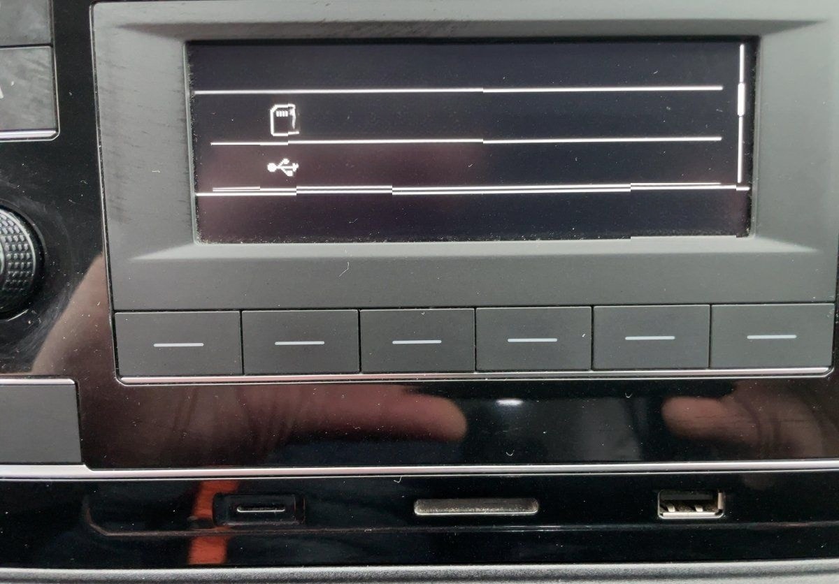 Volkswagen Crafter Kombi MR HD 9 Sitzer PDC foto 13