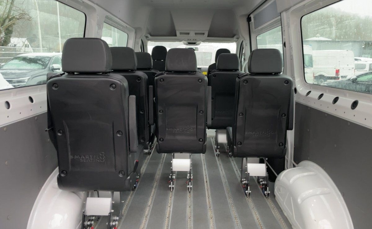 Volkswagen Crafter Kombi MR HD 9 Sitzer PDC foto 5