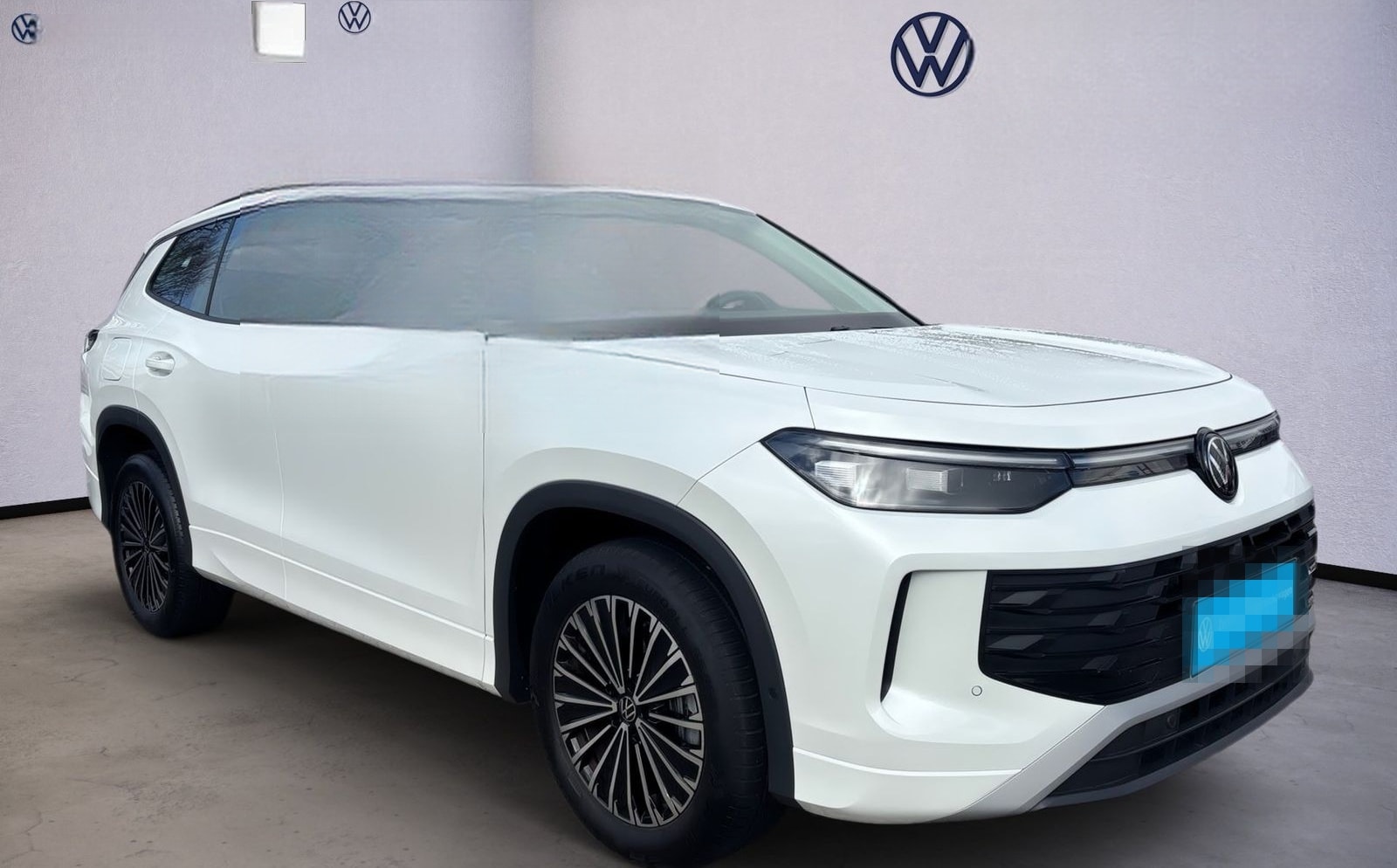 Volkswagen Tayron 1.5 eTSI Life DSG AHK KEYLESS ACC foto 2