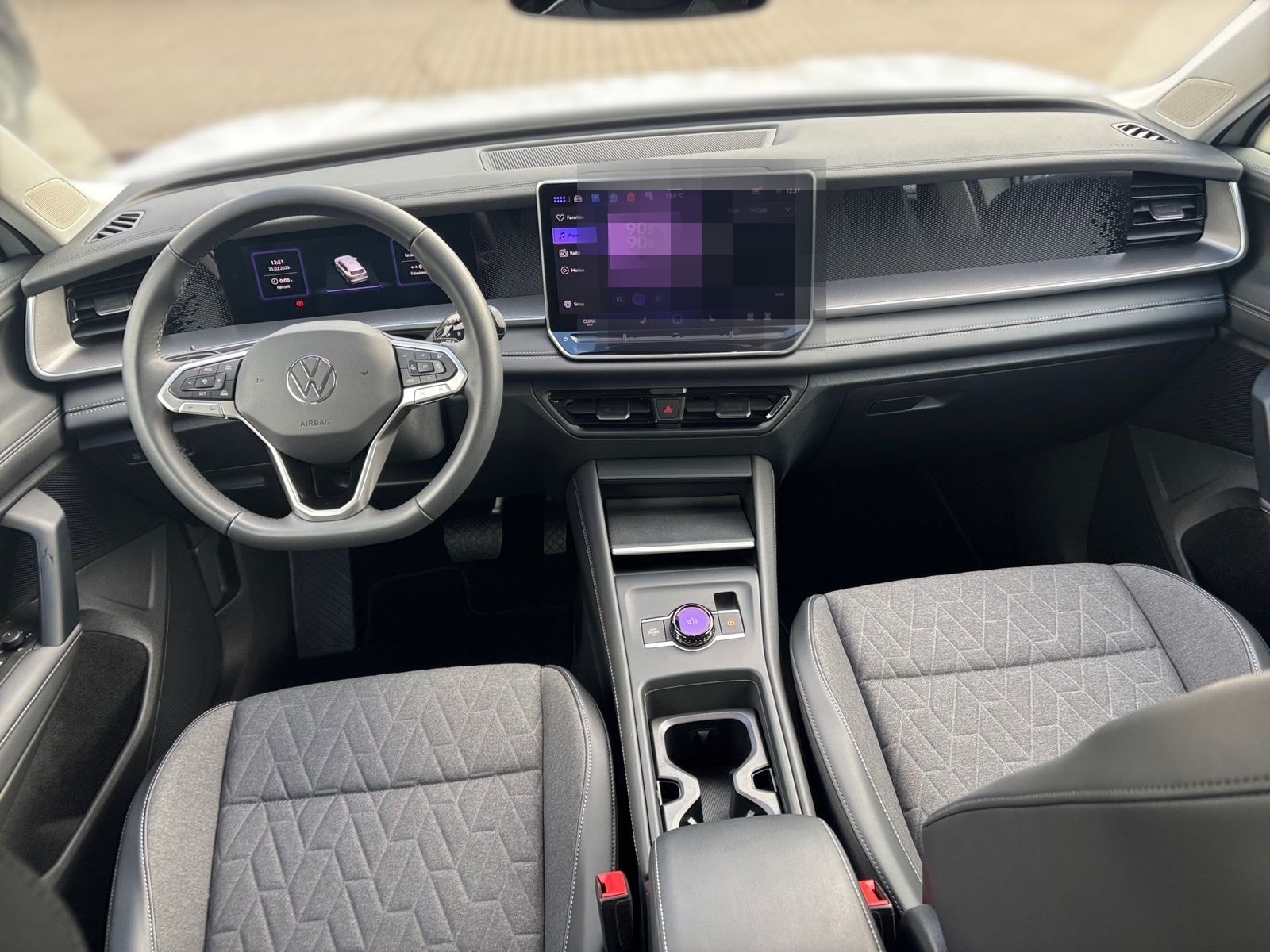 Volkswagen Tayron 1.5 eTSI Life DSG AHK KEYLESS ACC foto 14