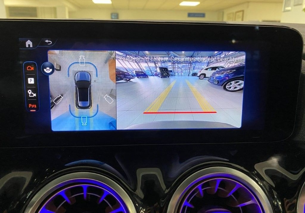 Mercedes-Benz EQA 300 4M Electric Art Adv+ FAP Distronic Night foto 15