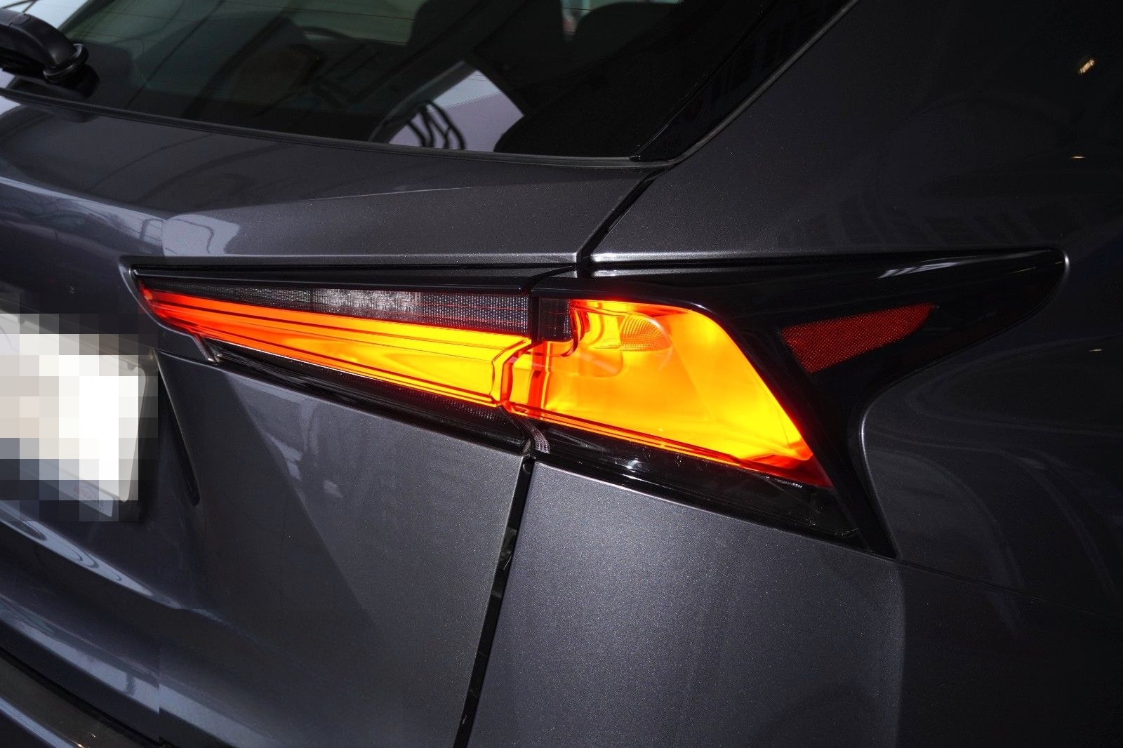 Lexus NX 300h Amazing Edition AHK LED Kamera foto 11