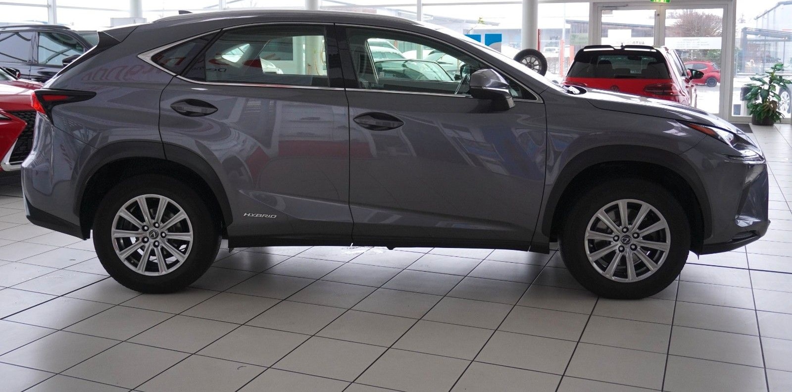 Lexus NX 300h Amazing Edition AHK LED Kamera foto 4