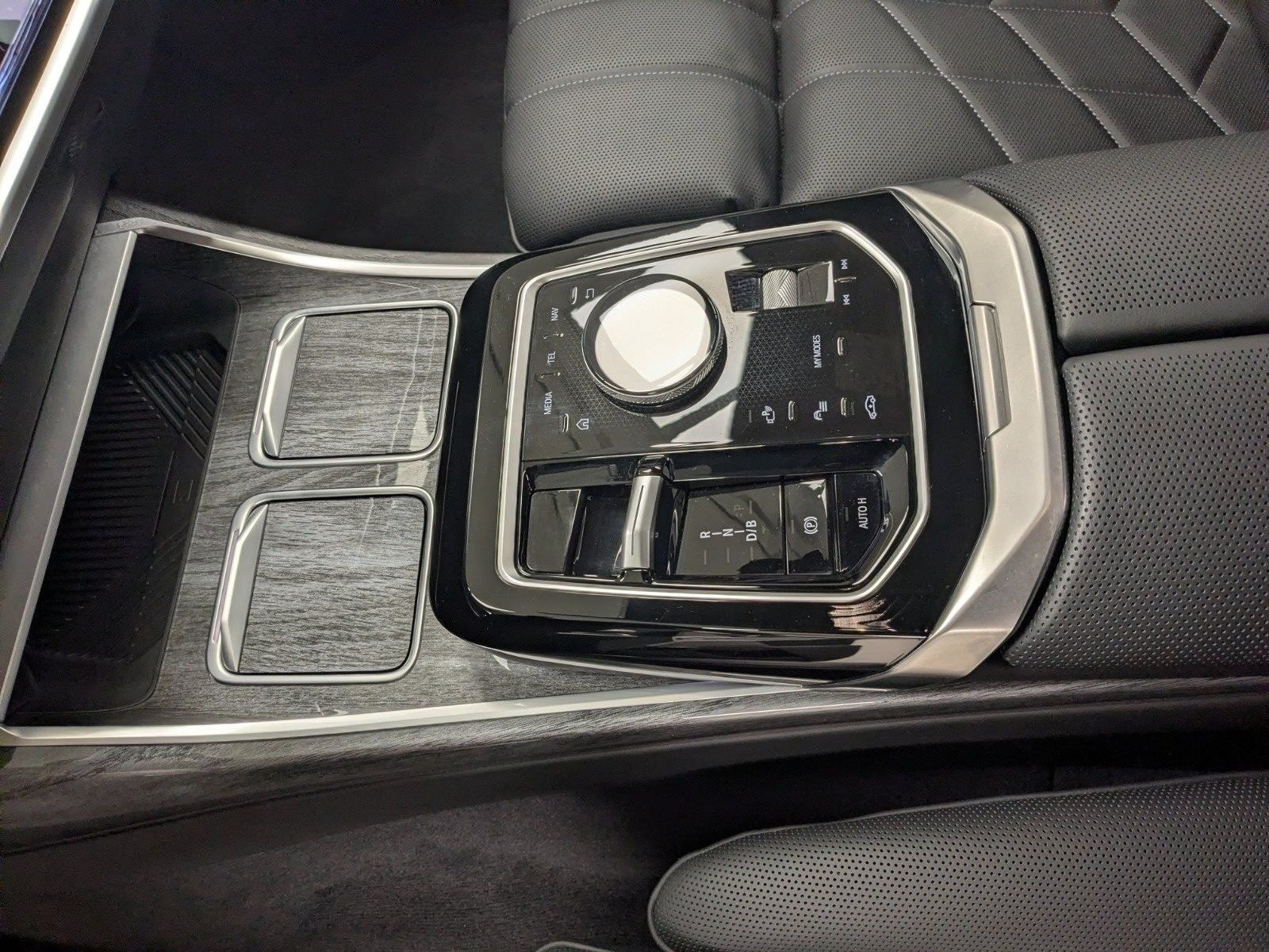 BMW i7 xDrive60 DA Prof PA Prof Massage 20'' Connois foto 14