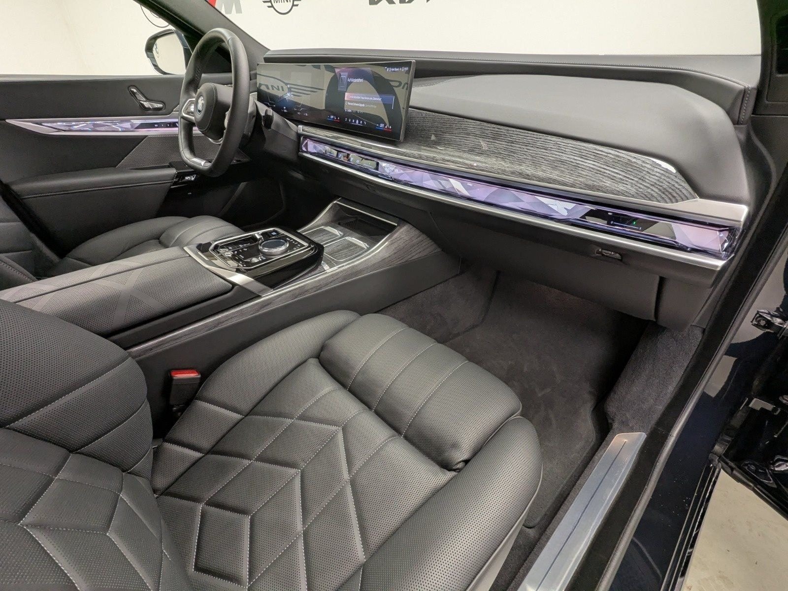 BMW i7 xDrive60 DA Prof PA Prof Massage 20'' Connois foto 7