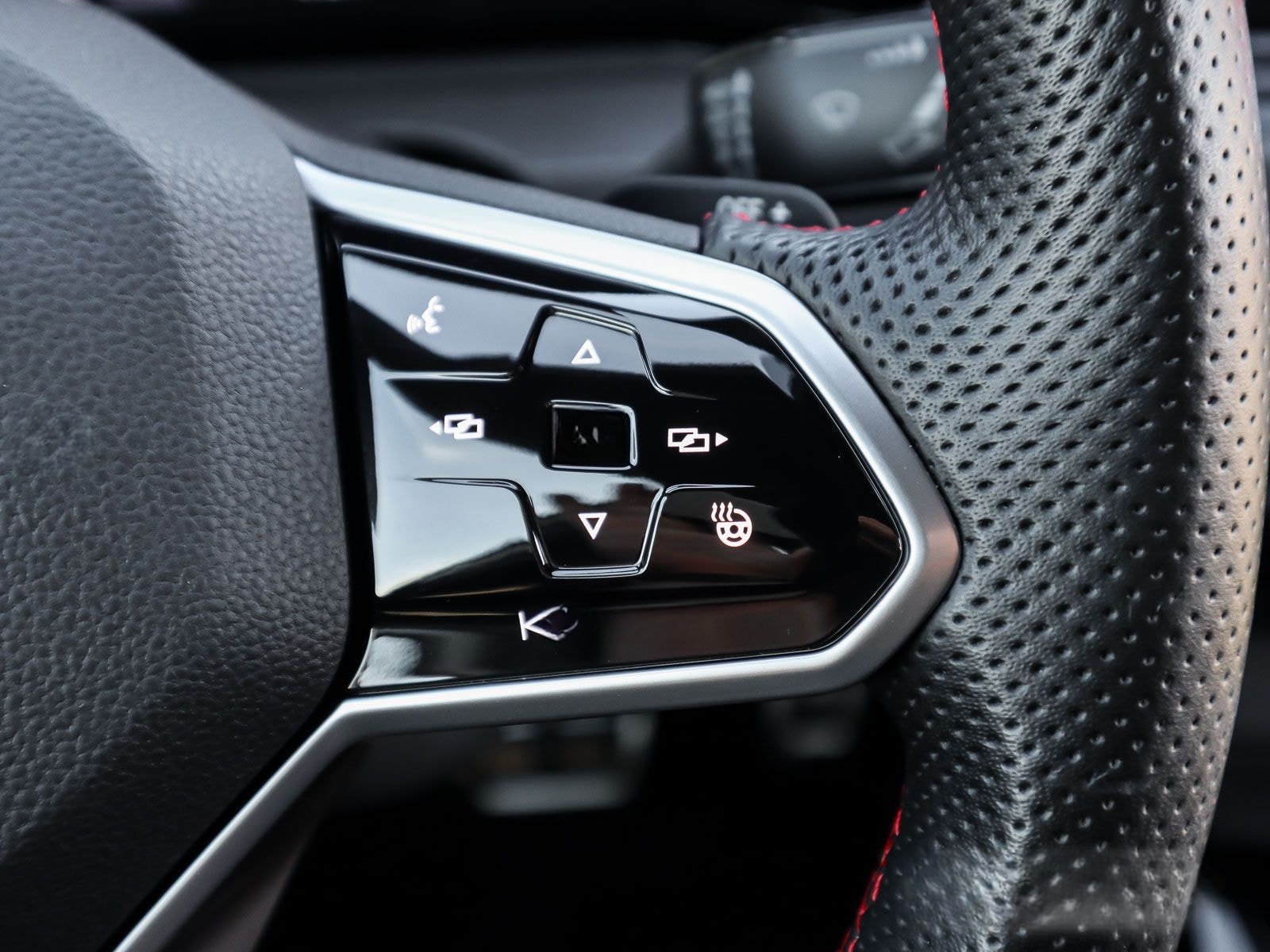 Volkswagen Golf VIII GTI Clubsport 2.0 TSI BlackStyle IQ.Li foto 22