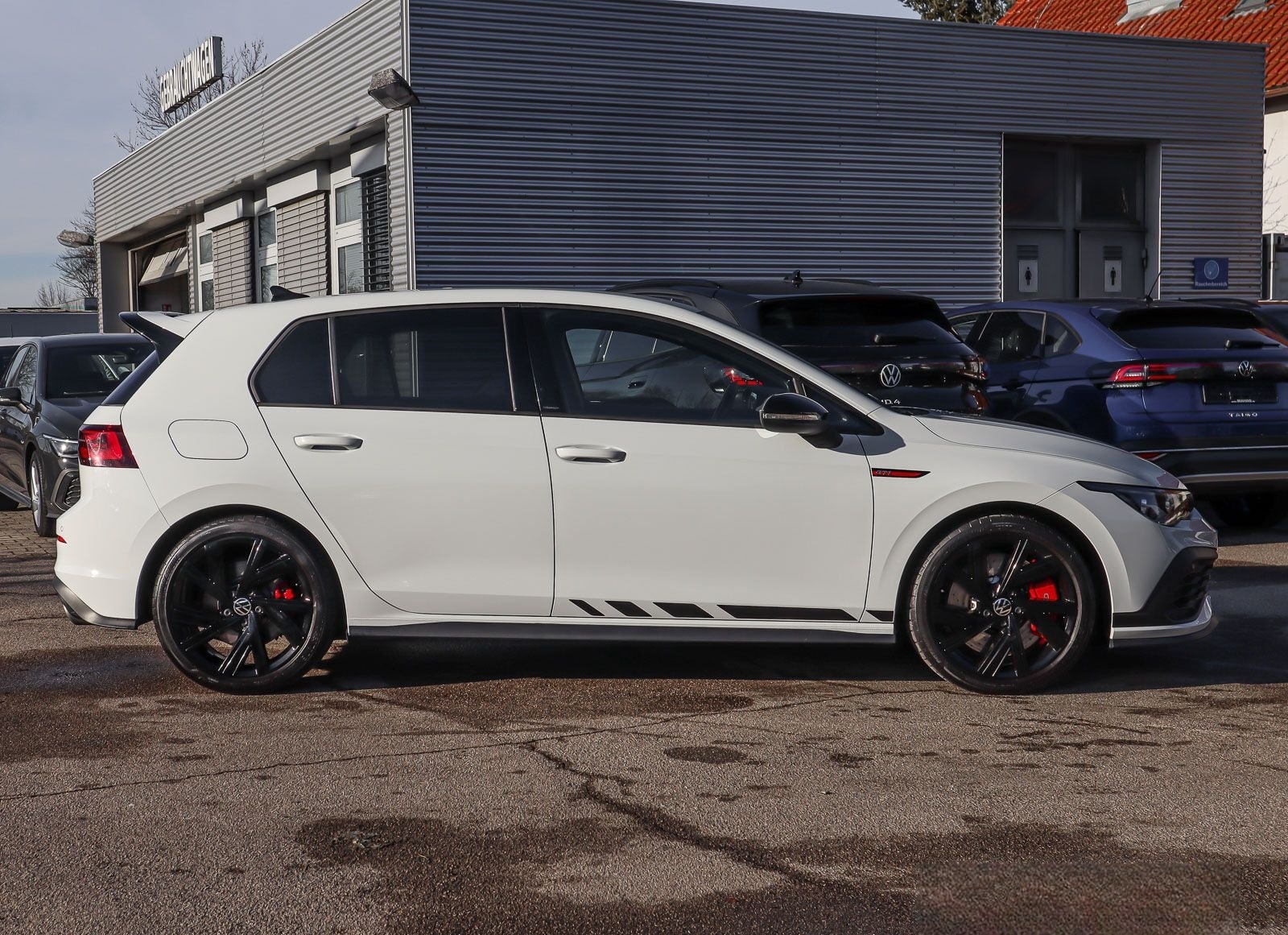 Volkswagen Golf VIII GTI Clubsport 2.0 TSI BlackStyle IQ.Li foto 6