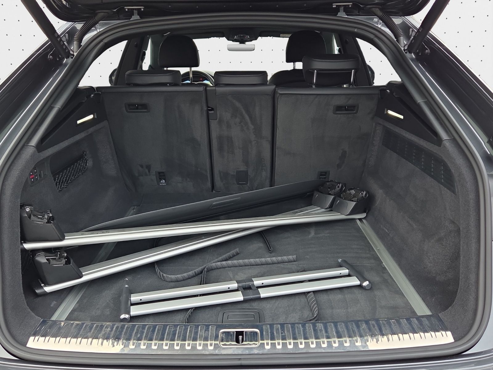 Audi SQ8 TFSI quattro*Navi*Matrix*Alu*AHK*DVD*B&O*HUD foto 11