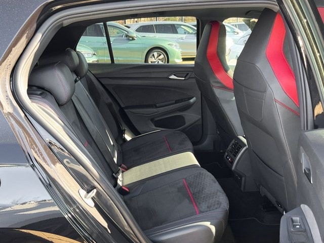 Volkswagen Golf VIII 2.0 TSI DSG GTI Clubsport Navi Pano Ka foto 13