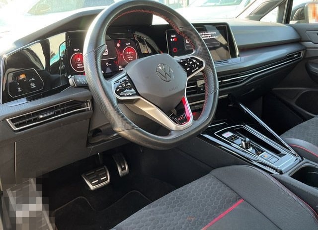 Volkswagen Golf VIII 2.0 TSI DSG GTI Clubsport Navi Pano Ka foto 14