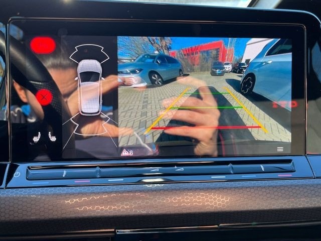 Volkswagen Golf VIII 2.0 TSI DSG GTI Clubsport Navi Pano Ka foto 16