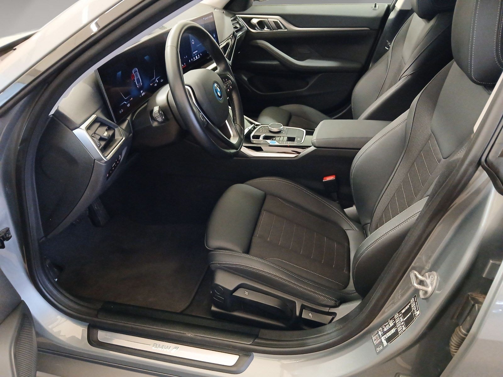 BMW i4 eDrive35 Gran Coupé Navi Kamera Sitzheizung foto 7