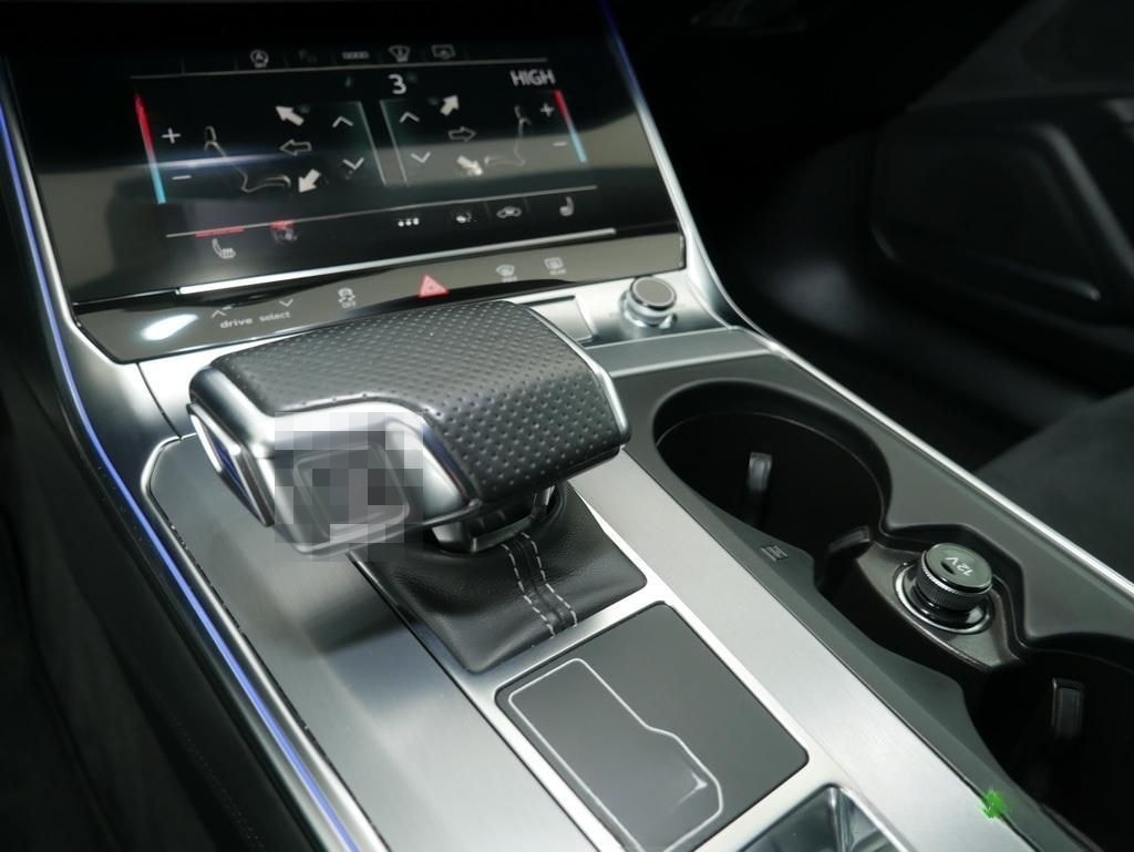 Audi RS6 Avant RS-Dynamikpaket,AHK,HUD,HDMatrix,B&O foto 9