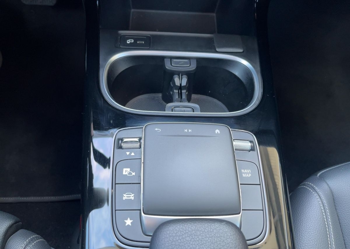 Mercedes-Benz A 250 e LED+SPIEGEL+SPUR+CARPLAY+KAMERA+TOTWINK. foto 13