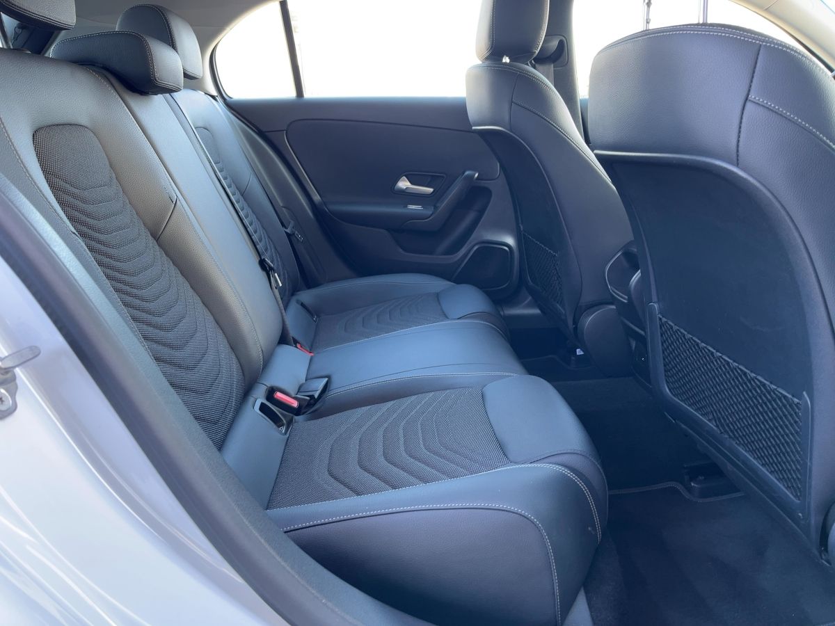 Mercedes-Benz A 250 e LED+SPIEGEL+SPUR+CARPLAY+KAMERA+TOTWINK. foto 8