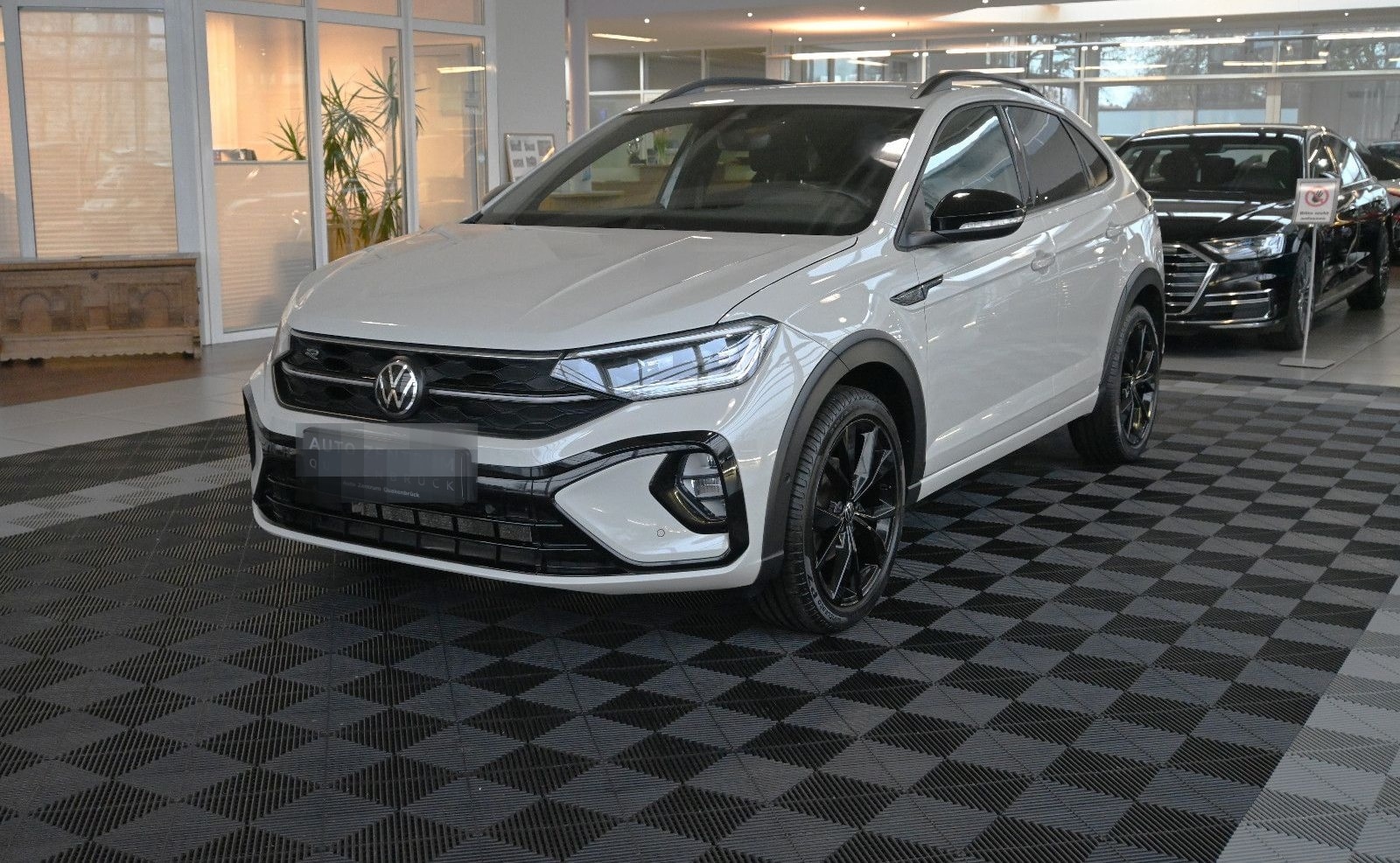 Volkswagen Taigo 1.0 TSI R-Line Black LED Navi Cam ACC 18" foto 1