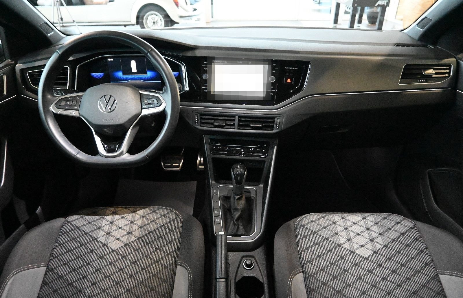 Volkswagen Taigo 1.0 TSI R-Line Black LED Navi Cam ACC 18" foto 14