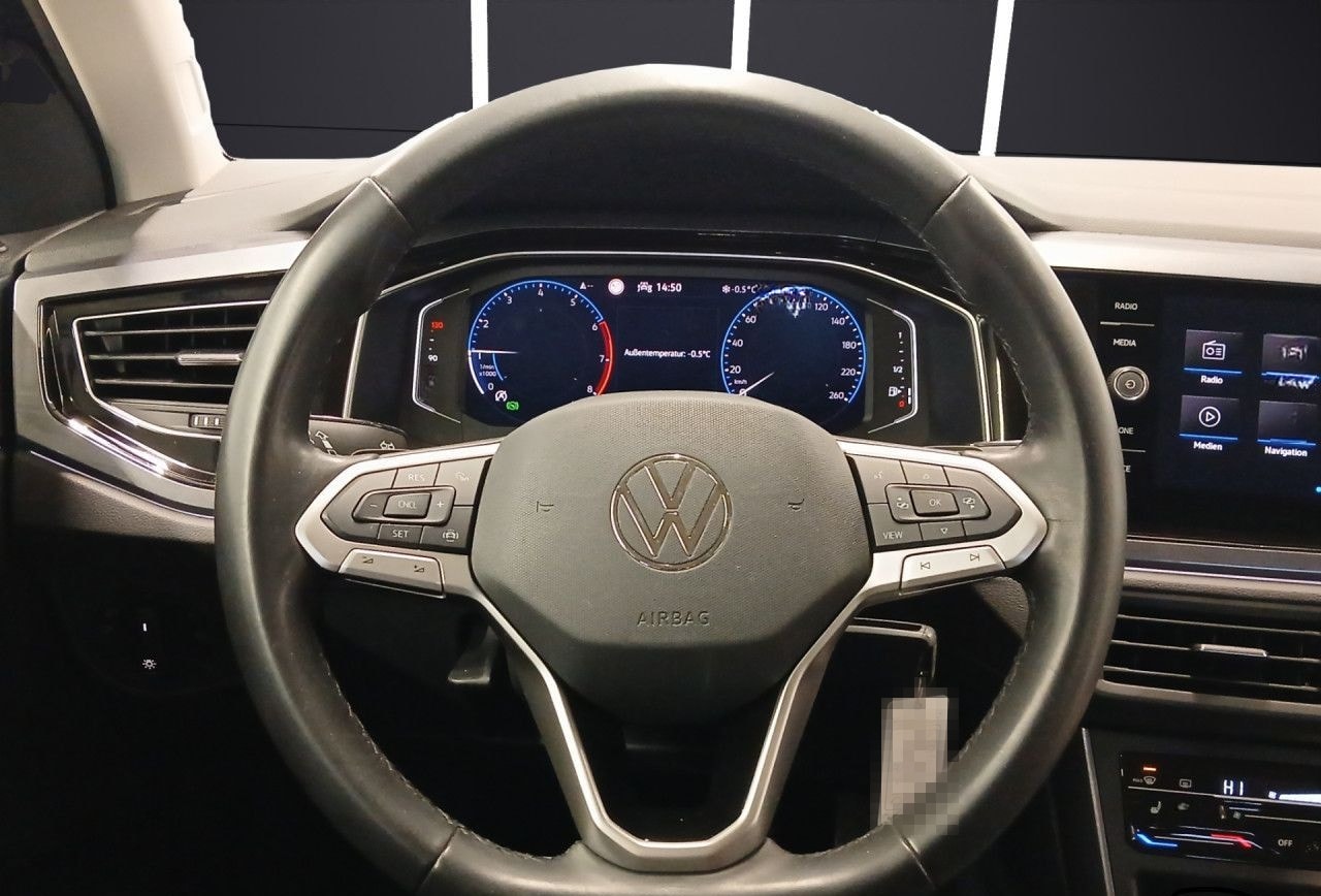 Volkswagen Taigo Style 1.0TSI DSG IQ.Light NAV SHZ RearView foto 16