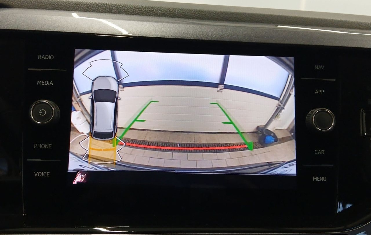 Volkswagen Taigo Style 1.0TSI DSG IQ.Light NAV SHZ RearView foto 21