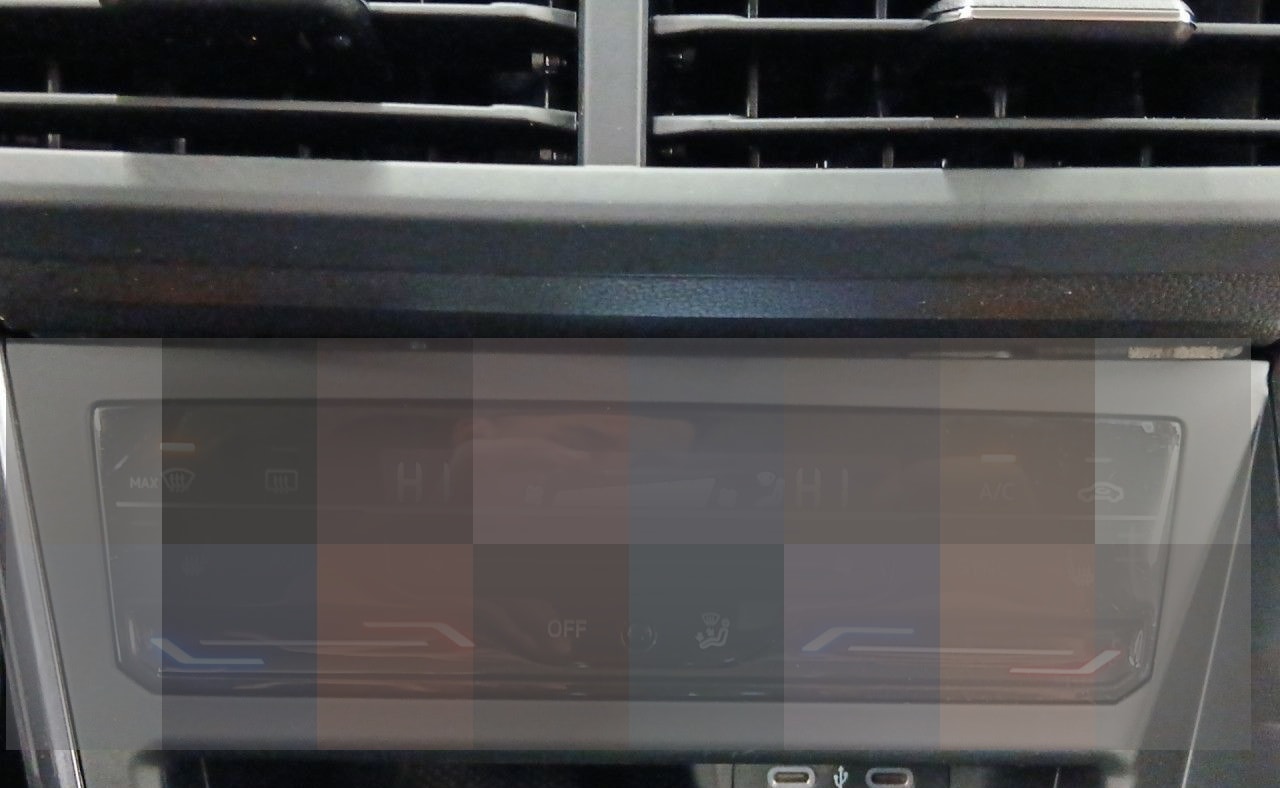 Volkswagen Taigo Style 1.0TSI DSG IQ.Light NAV SHZ RearView foto 24