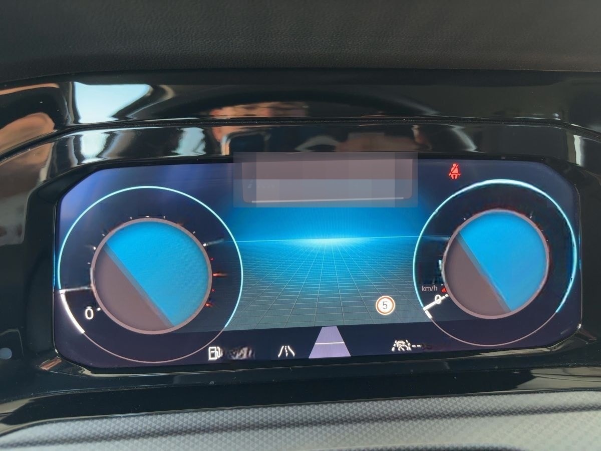 Volkswagen Golf VIII Active 1.5 TSI LED HUD KAM STANDHZG foto 16