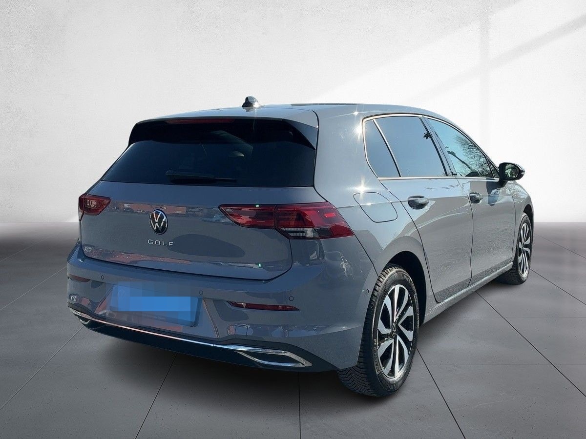 Volkswagen Golf VIII Active 1.5 TSI LED HUD KAM STANDHZG foto 4