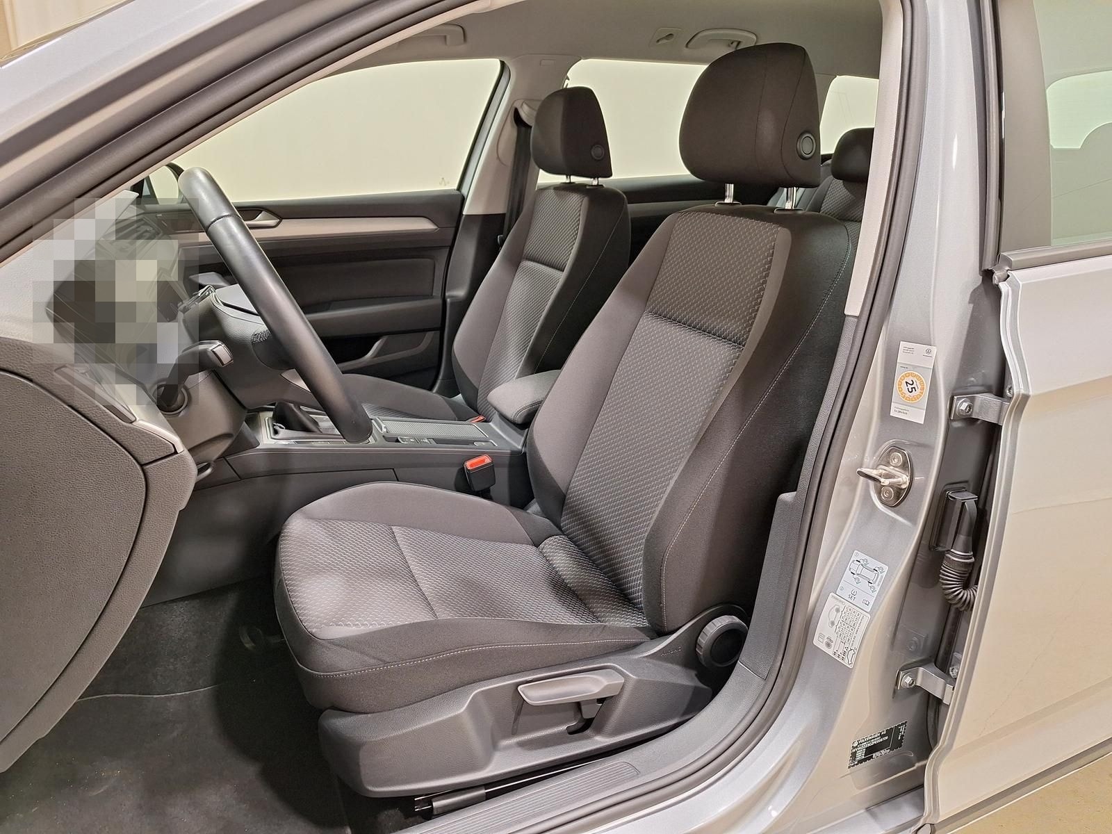 Volkswagen Passat Variant 1.5 TSI Conceptline LED|Navi|RFK foto 16