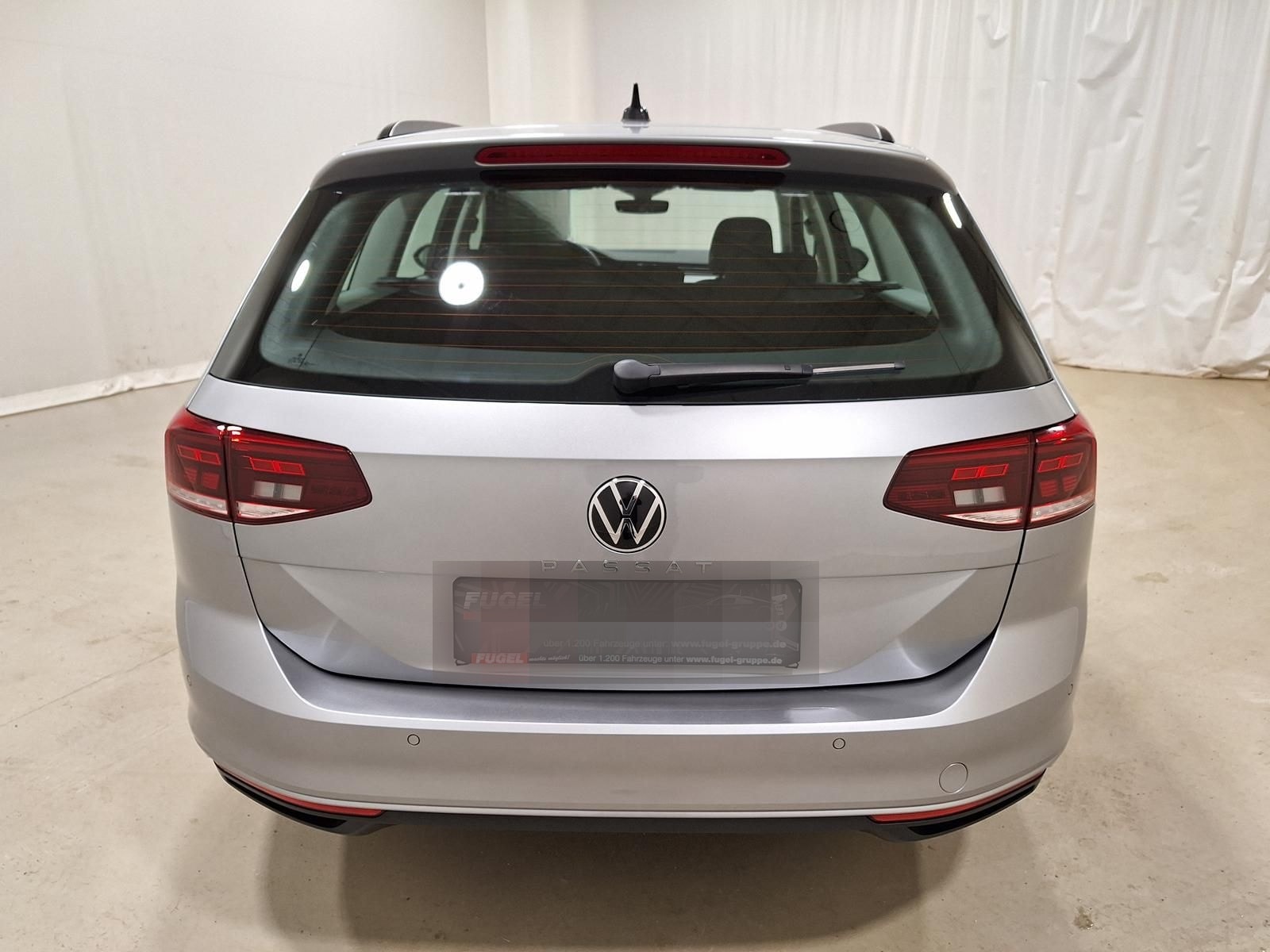 Volkswagen Passat Variant 1.5 TSI Conceptline LED|Navi|RFK foto 5