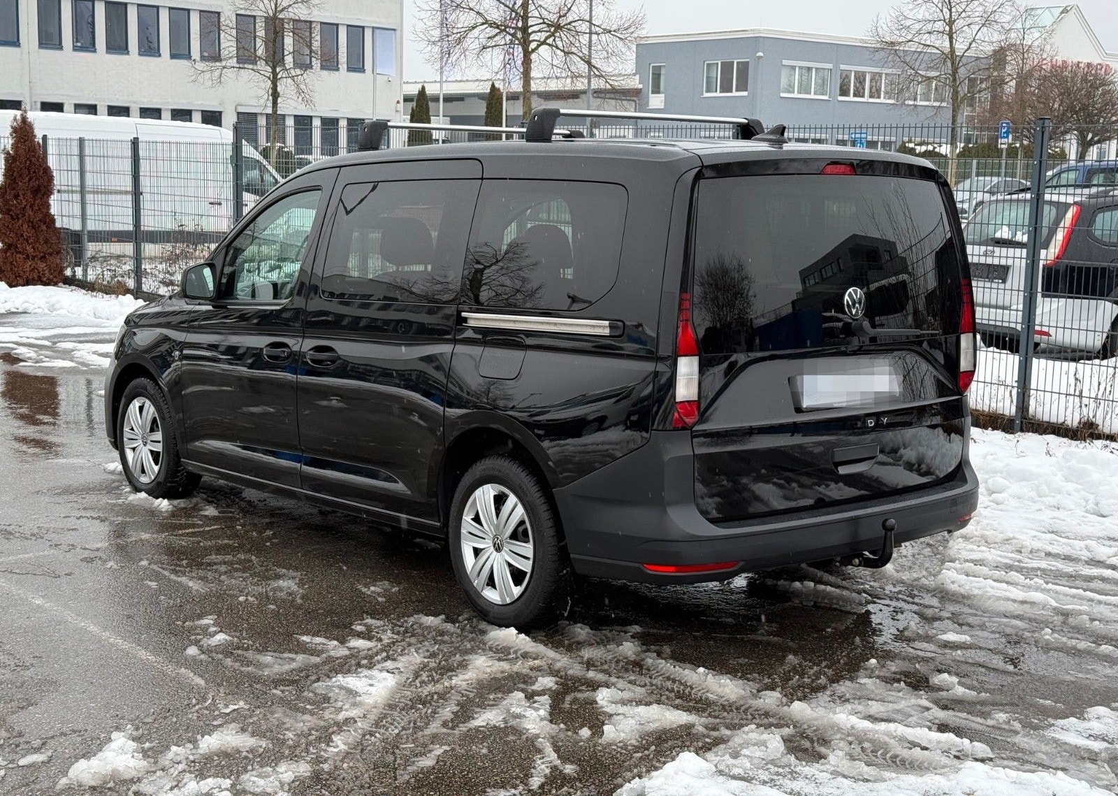 Volkswagen Caddy Maxi 2,0 TDI*KAMERA*DAB*AHK*WINTERPAKET* foto 6